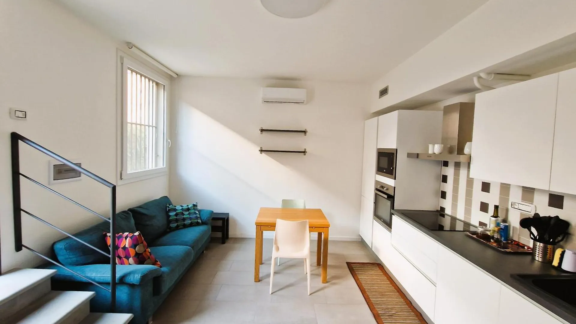 Monteroom-Apartments Bologna Italy